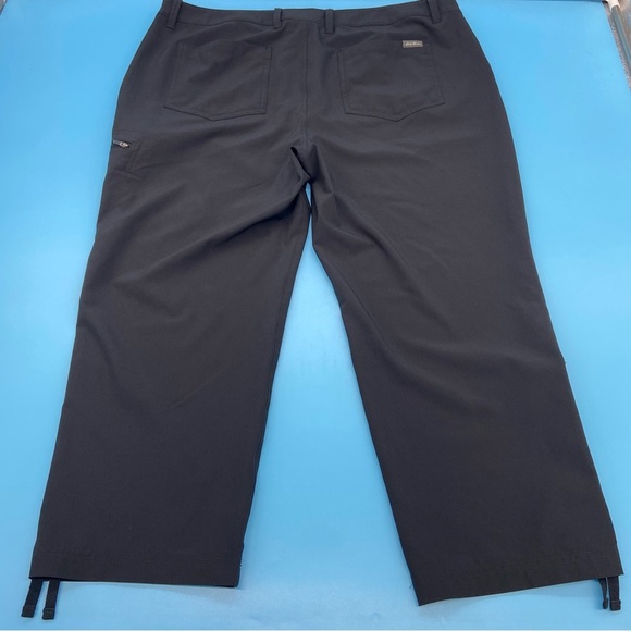 Eddie Bauer Stretch Ripstop Crop Pants with Side Zipper Cargo Pocket Pants 16 - Picture 2 of 6